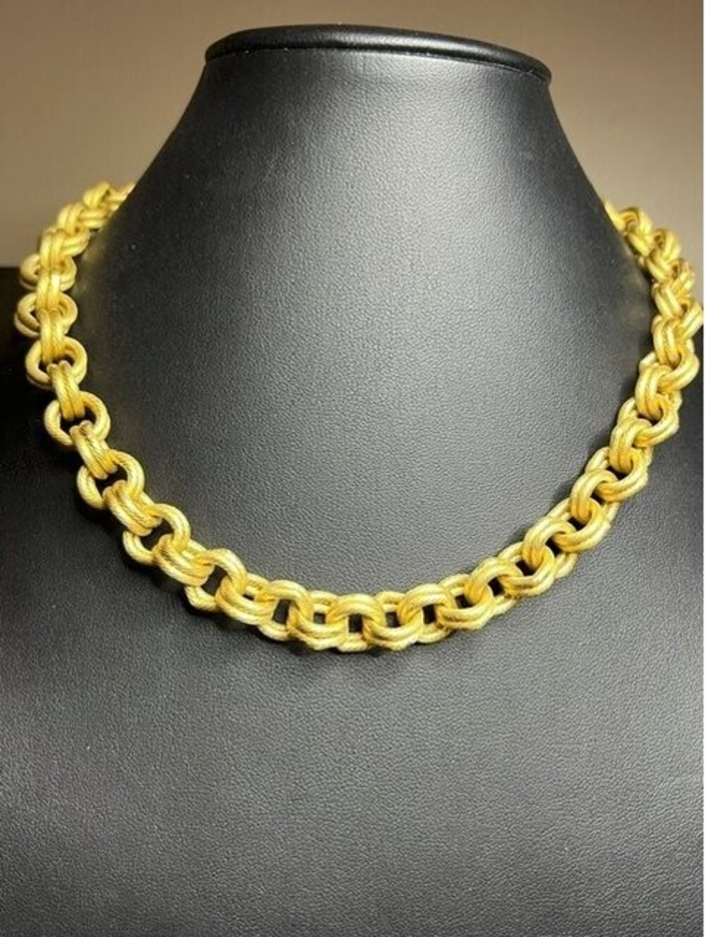 B7411 Designer signed Gold Tone Textured Rolo Chain Necklace Pave Crystal 16"